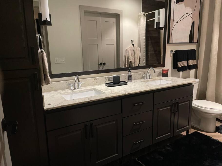 Opulence Is A Way Of Life Apartment Dallas Exterior foto